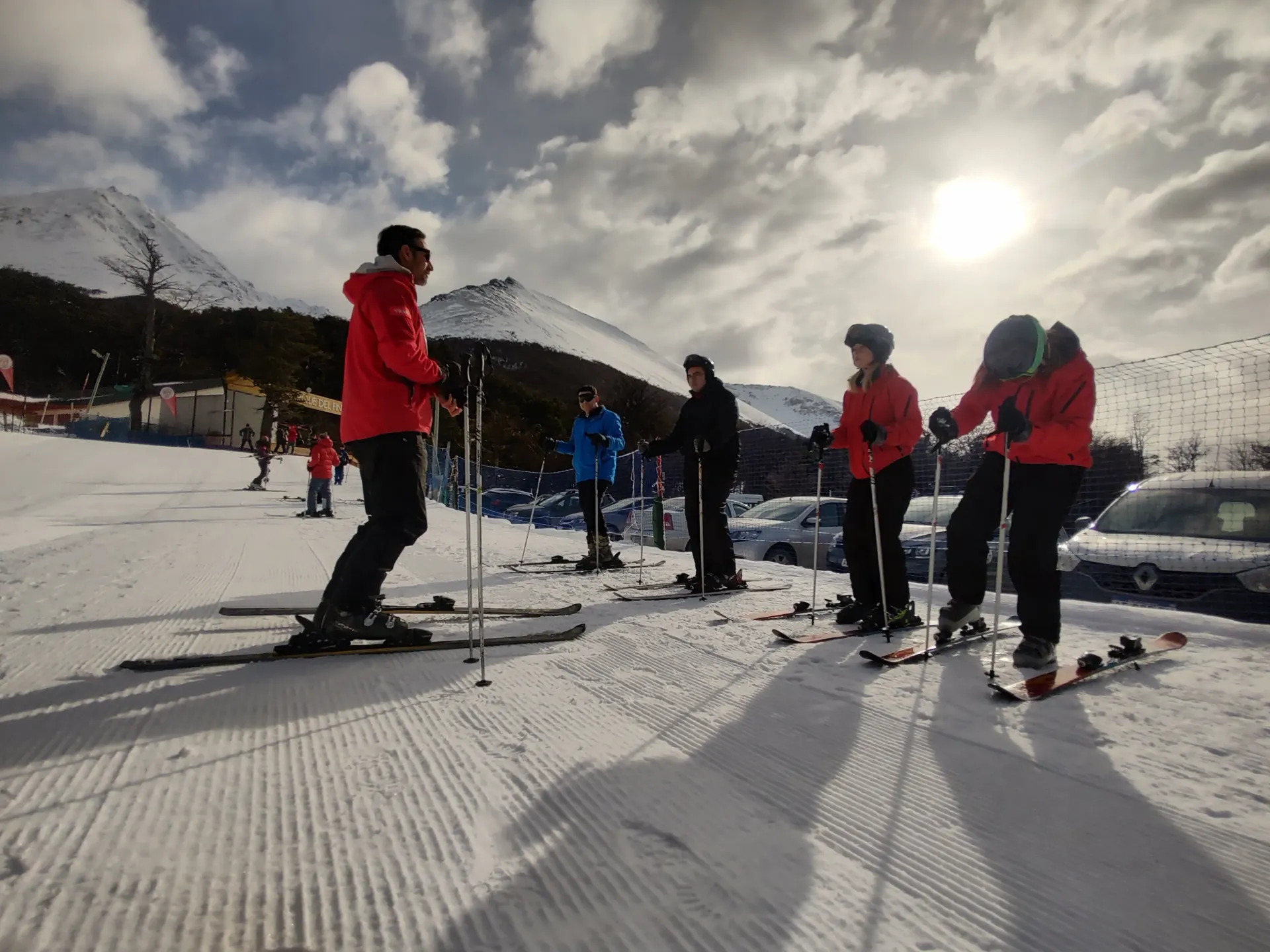 Full-Day Ski or Snowboard Lesson at Martial Glacier (Adult over the age of 13)